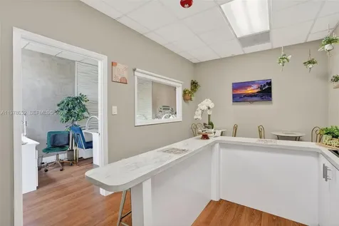 Beauty Service Spa For Sale In Doral Doral FL 33178