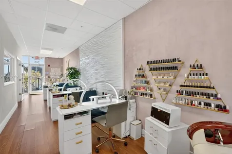 Beauty Service Spa For Sale In Doral Doral FL 33178