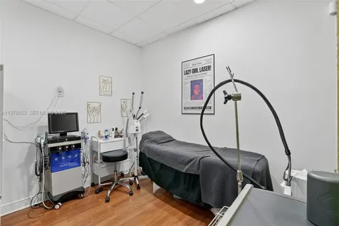 Beauty Service Spa For Sale In Doral Doral FL 33178