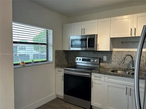 8879 Fontainebleau Boulevard Miami FL 33172