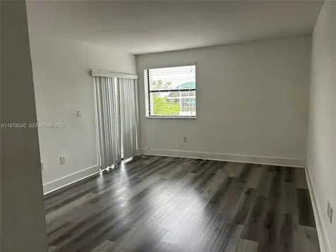 8879 Fontainebleau Boulevard Miami FL 33172