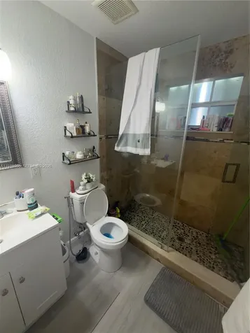 17100 NW 77th Court Hialeah FL 33015