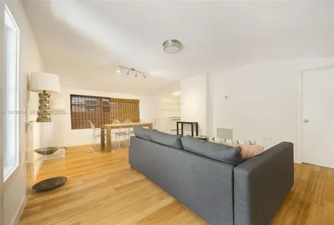 3041 Calusa Street Coconut Grove FL 33133