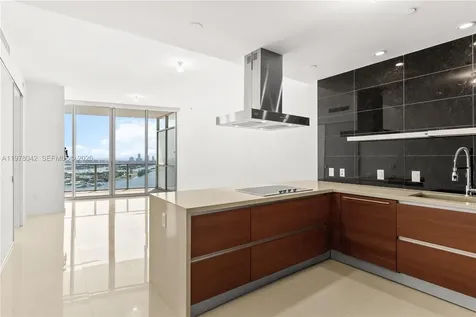 1100 Biscayne Boulevard Miami FL 33132