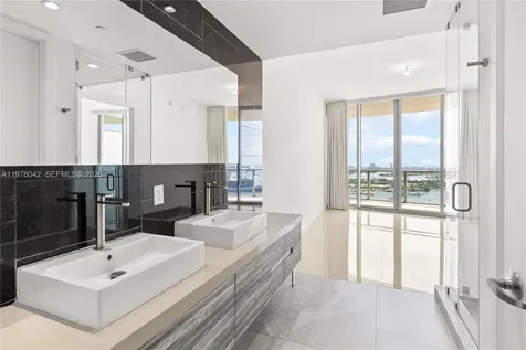 1100 Biscayne Boulevard Miami FL 33132