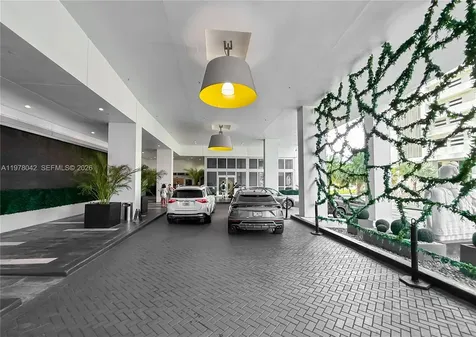 1100 Biscayne Boulevard Miami FL 33132