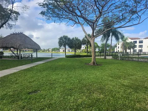 Oakland Park FL 33309