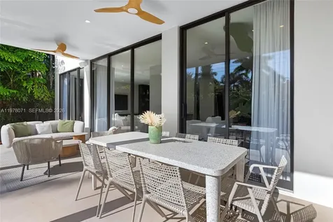 5701 N Bay Road Miami Beach FL 33140