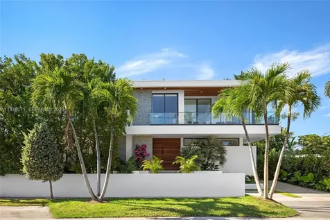 5701 N Bay Road Miami Beach FL 33140