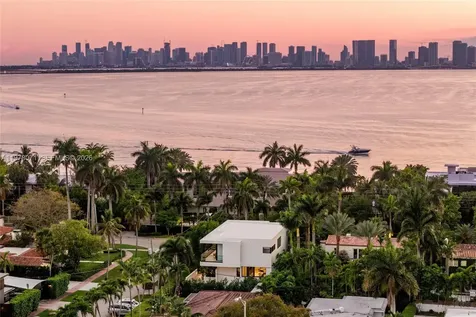 5701 N Bay Road Miami Beach FL 33140