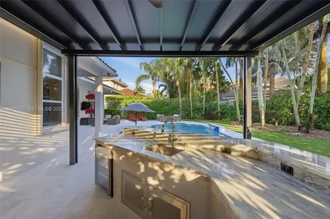 1397 Victoria Isle Drive Weston FL 33327