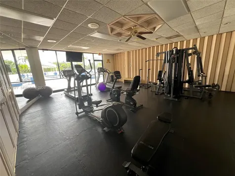 3701 N Country Club Drive Aventura FL 33180