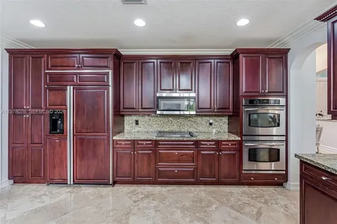 10221 Blue Palm Street Plantation FL 33324