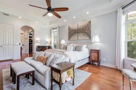 10221 Blue Palm Street Plantation FL 33324