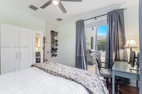 10221 Blue Palm Street Plantation FL 33324