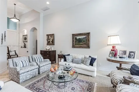 10221 Blue Palm Street Plantation FL 33324