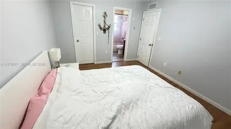 11249 SW 33rd Circle Place Miami FL 33165