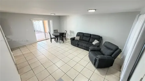 11249 SW 33rd Circle Place Miami FL 33165