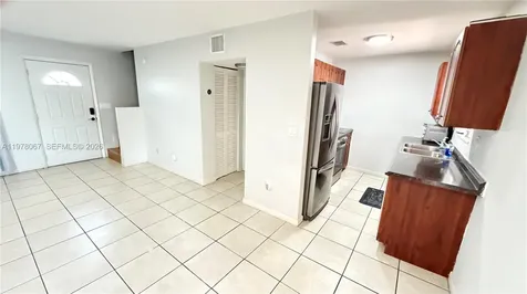 11249 SW 33rd Circle Place Miami FL 33165