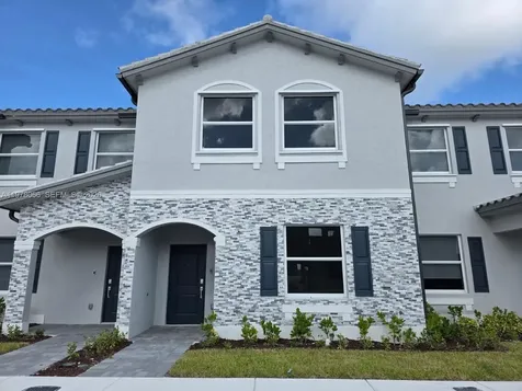 300 SE 10th Court Florida City FL 33034