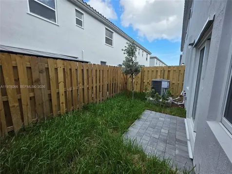 300 SE 10th Court Florida City FL 33034