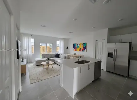 300 SE 10th Court Florida City FL 33034