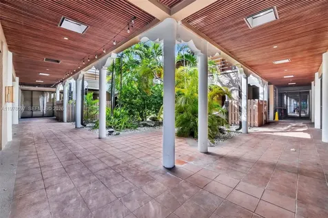 10471 SW 88th Street Miami FL 33176
