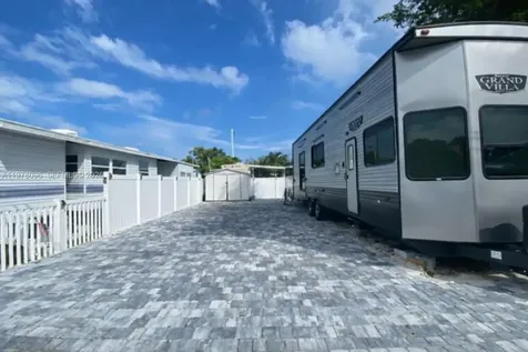 325 Calusa Street Key Largo FL 33037