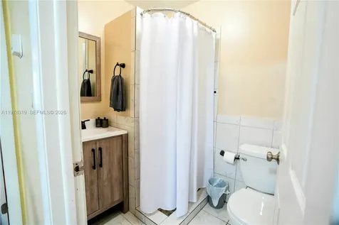 2304 SE 8th Terrace Cape Coral FL 33990