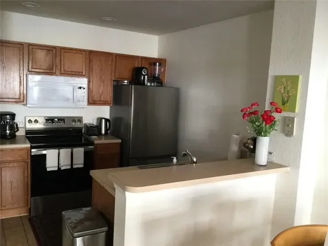 4601 Yellowgold Road W Kissimmee FL 34746