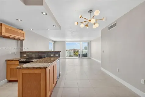 1000 West Avenue Miami Beach FL 33139