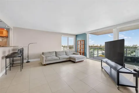 1000 West Avenue Miami Beach FL 33139