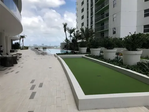 488 NE 18th Street Miami FL 33132