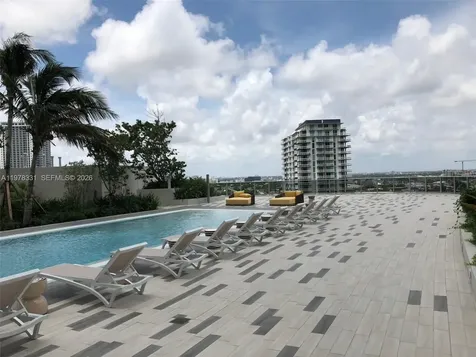 488 NE 18th Street Miami FL 33132