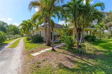 23400 SW 142nd Avenue Homestead FL 33032