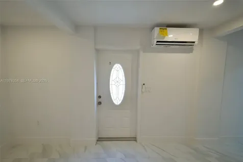 10381 SW 32nd Street Miami FL 33165