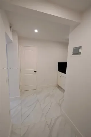 10381 SW 32nd Street Miami FL 33165