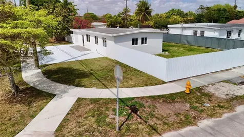 10381 SW 32nd Street Miami FL 33165
