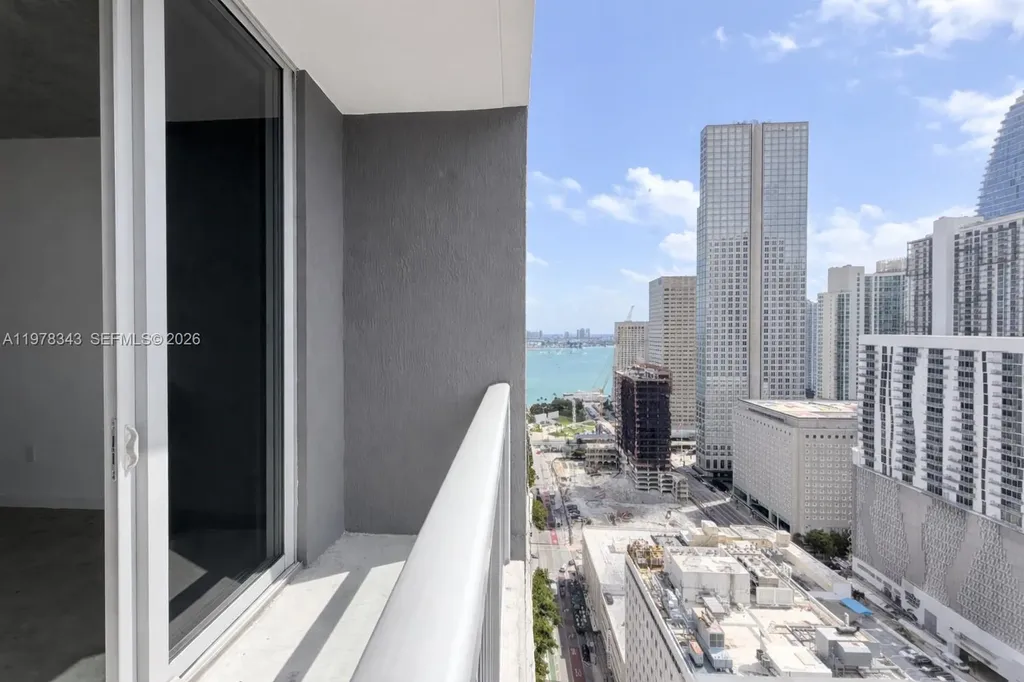 151 SE 1st Street Miami FL 33131