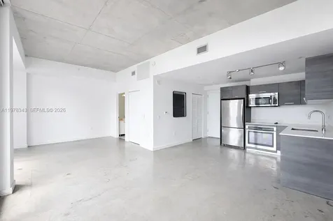 151 SE 1st Street Miami FL 33131
