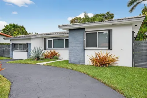 425 NE 114th Street Miami FL 33161