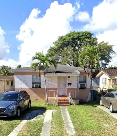 330 NW 23rd Court Miami FL 33125