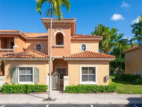 4942 Windward Way Dania Beach FL 33312