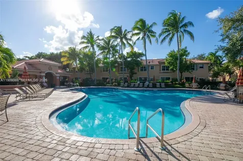 4942 Windward Way Dania Beach FL 33312
