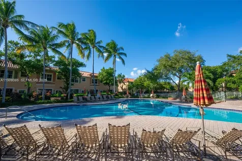 4942 Windward Way Dania Beach FL 33312