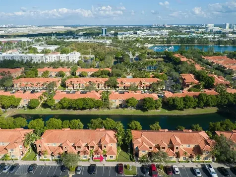 4942 Windward Way Dania Beach FL 33312