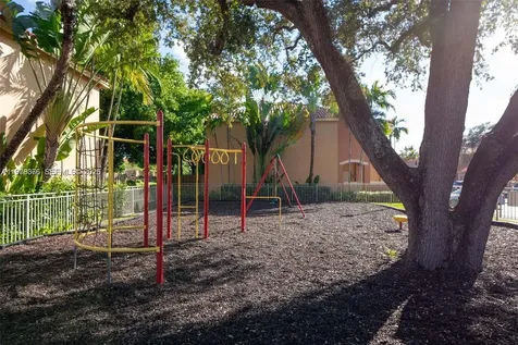 4942 Windward Way Dania Beach FL 33312