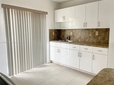 2740 W 62nd Street Hialeah FL 33016