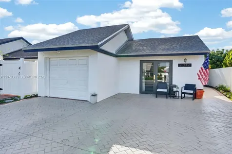 7016 SW 103rd Place Miami FL 33173