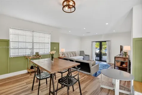 7016 SW 103rd Place Miami FL 33173